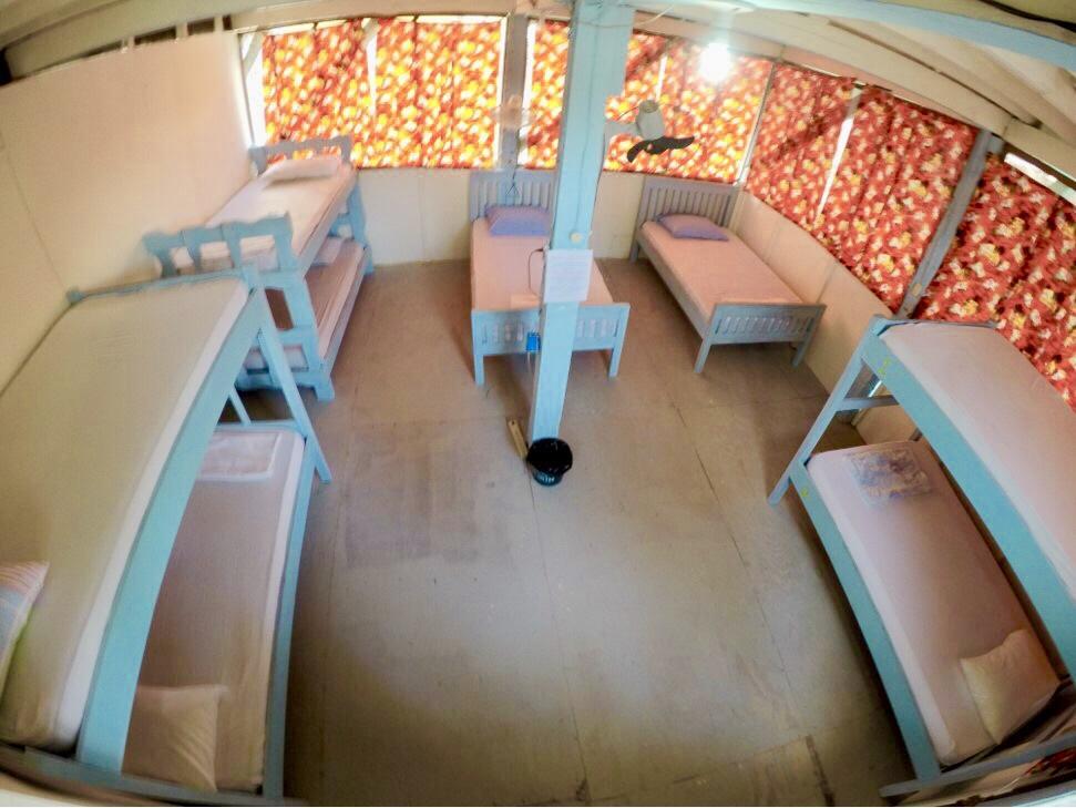 Auberge de jeunesse Tropical Oasis à Caye Corker Extérieur photo