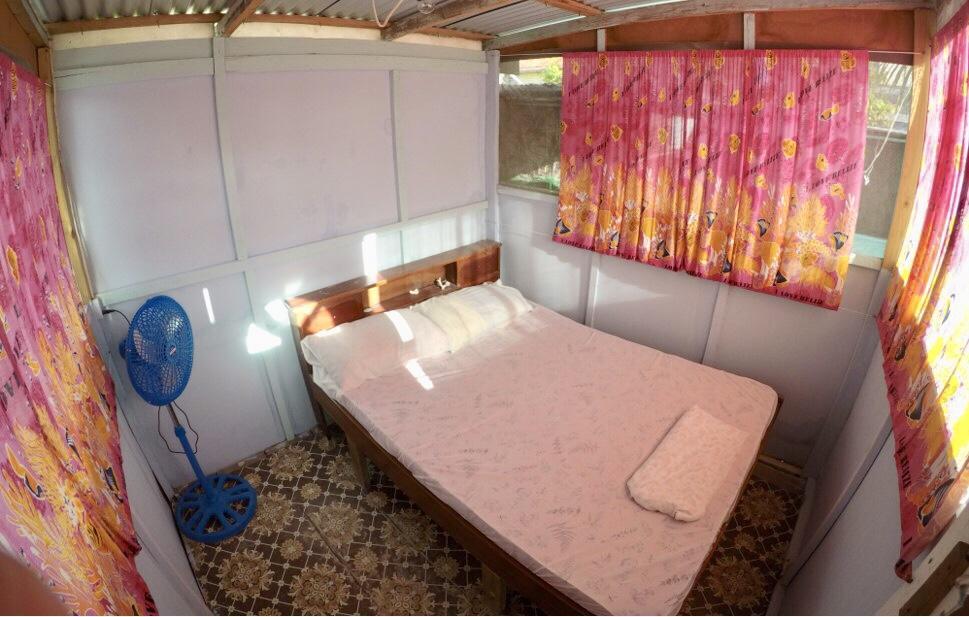 Auberge de jeunesse Tropical Oasis à Caye Corker Extérieur photo